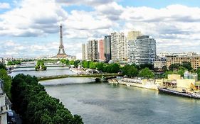 Eiffel Tower Penthouse